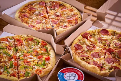 Domino's Pizza & 105